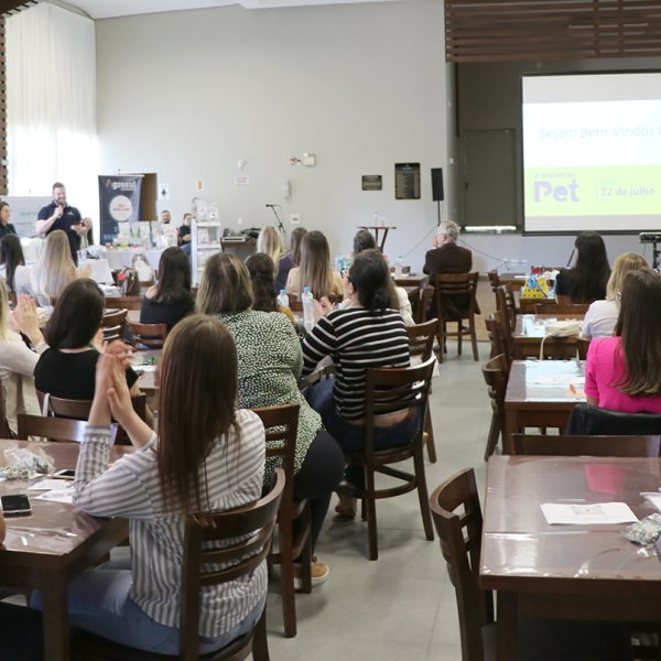 Fim de semana de conhecimento e confraterniza��o no 2� Encontro Pet