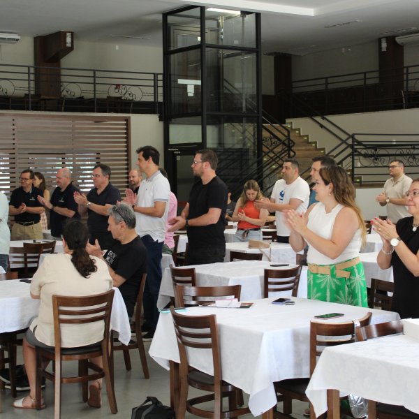 Nucleovet capacitou mais de 4,8 mil profissionais nos Simp�sios de 2024