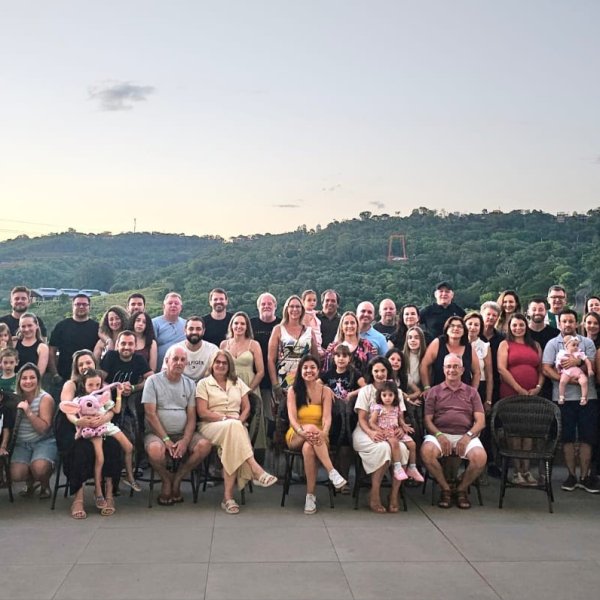 Equipe do Nucleovet realiza viagem a It&aacute; para celebrar...