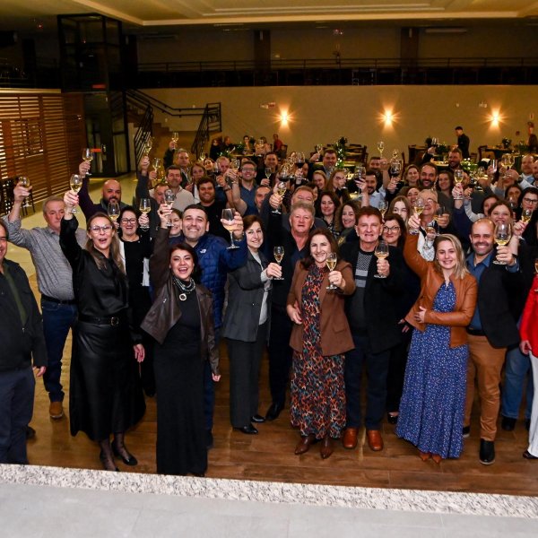 Zootecnistas s&atilde;o homenageados em jantar harmonizado...