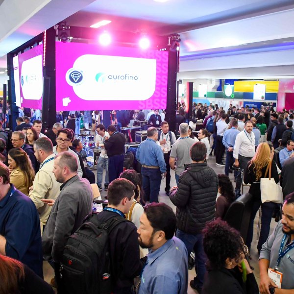 Empresas apresentam solu&ccedil;&otilde;es para o futuro da suinocultura...