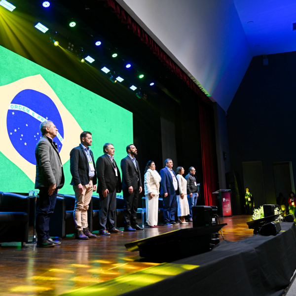Marcos Jank destaca geopol&iacute;tica, competitividade e...