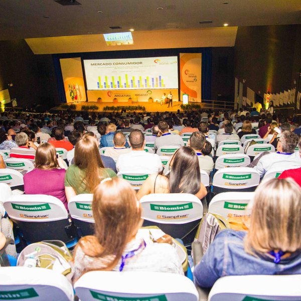 22º Simpósio Brasil Sul de Avicultura ocorre de 5 a 7 de abril