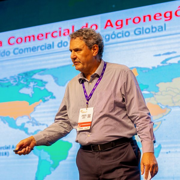 Marcos Jank traz reflex�es sobre o agro brasileiro e o novo cen�rio mundial
