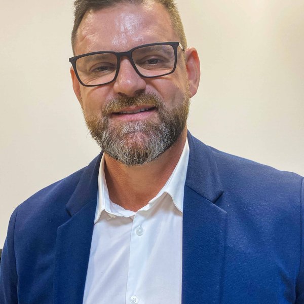 Everton Gubert explana sobre capacita��o de equipes de granjas no 14� SBSS