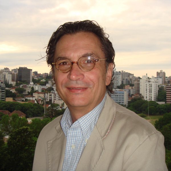 Mesa Redonda debate sobre agentes respirat�rios em su�nos no 14� SBSS