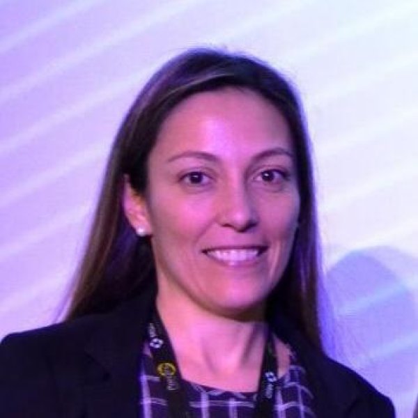 Anne Caroline De Lara explana sobre programas de limpeza e desinfec��o