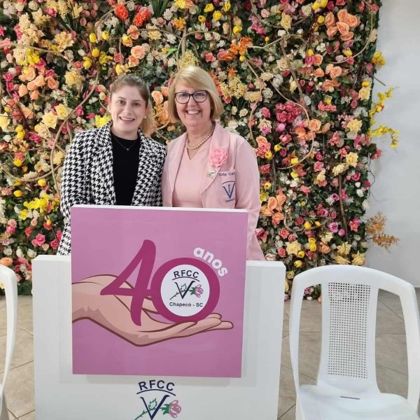 Nucleovet participa da celebração dos 40 anos da Rede Feminina de Chapecó.