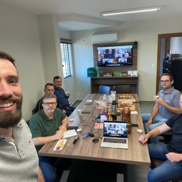 Diretoria faz fechamento dos trabalhos do 1º semestre.