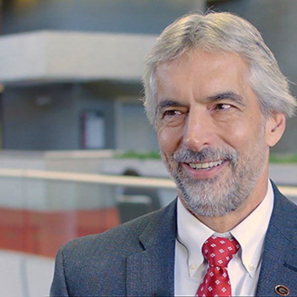 Bronquite infecciosa � tema de palestra do 23� Simp�sio...