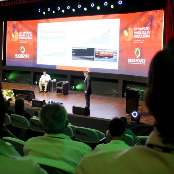 Disponibilidade de gr�os e carne cultivada abrem debates do 23� SBSA 