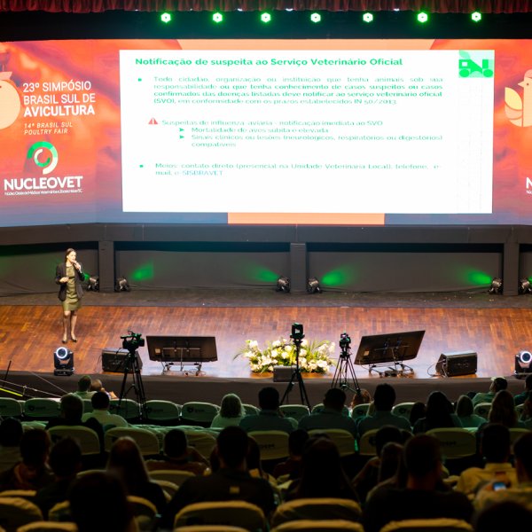 Influenza Avi�ria e Salmonella em debate no segundo dia do 23� SBSA