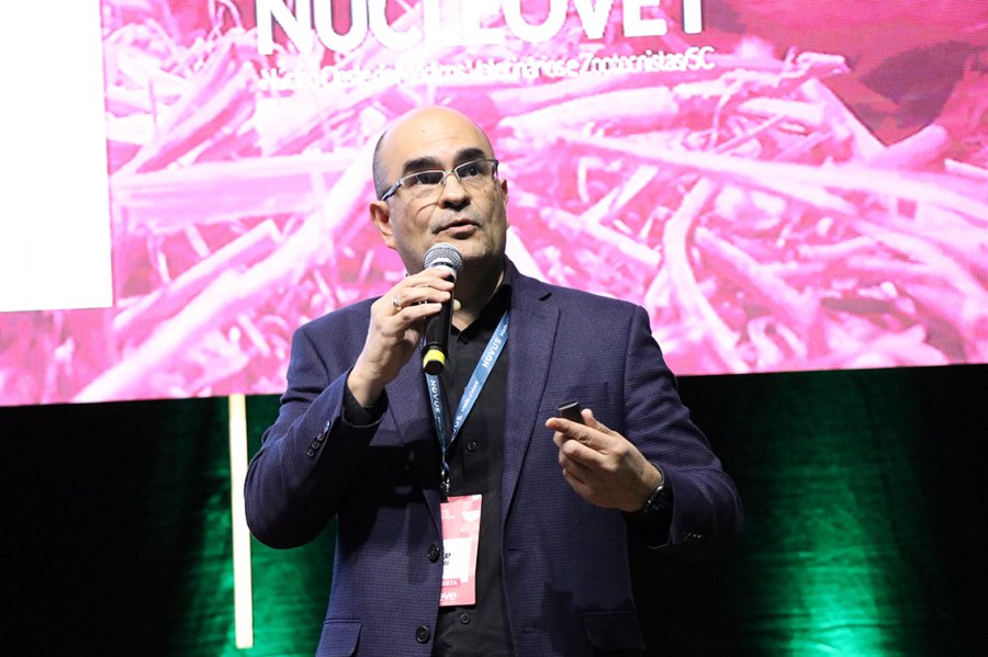 15&ordm; SBSS discute tend&ecirc;ncias para o controle das doen&ccedil;as respirat&oacute;rias em su&iacute;nos