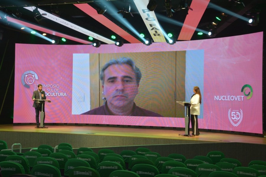 Perspectivas para o mercado de gr&atilde;os e os desafios da suinocultura