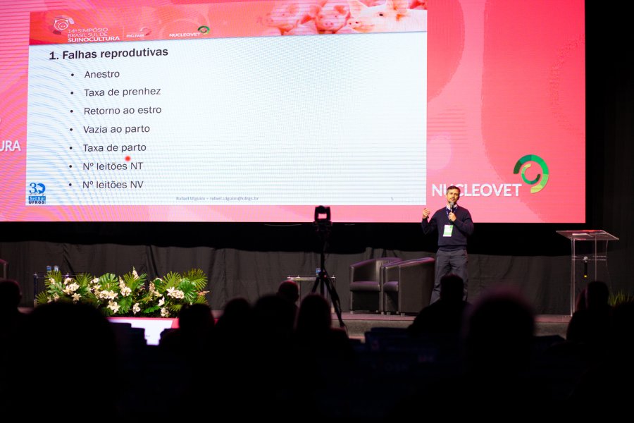 Palestras sobre perdas reprodutivas e prolapsos uterinos encerram debates no  14&ordm; SBSS