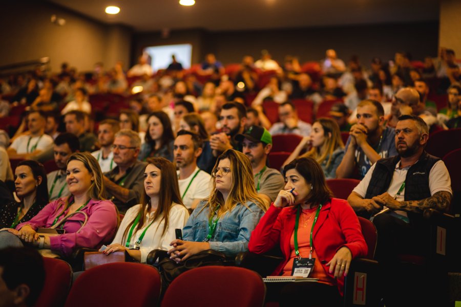 11&ordm; SBSBL re&uacute;ne mais de 900 pessoas em Chapec&oacute;